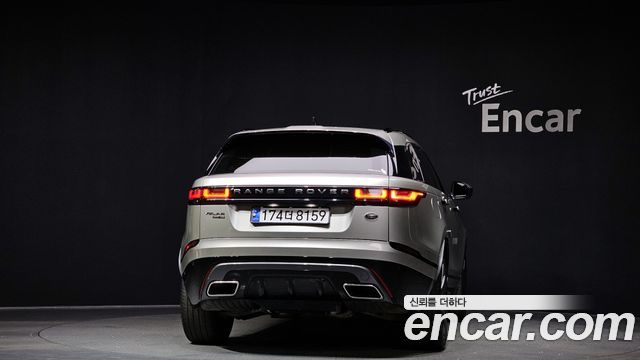 Land Rover Range Rover Velar 3.0 D300 R-Dynamic HSE