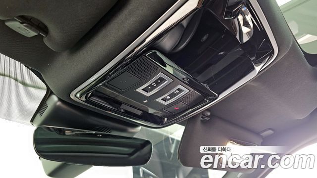 Land Rover Range Rover Velar 3.0 D300 R-Dynamic HSE