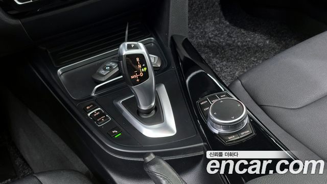 BMW 3-Series 320d