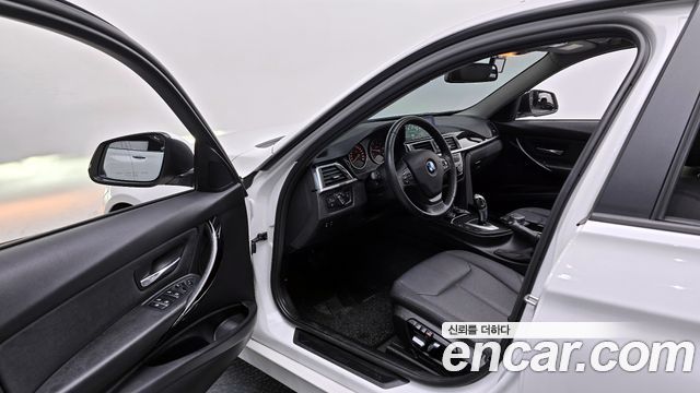 BMW 3-Series 320d