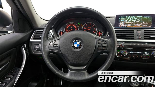 BMW 3-Series 320d
