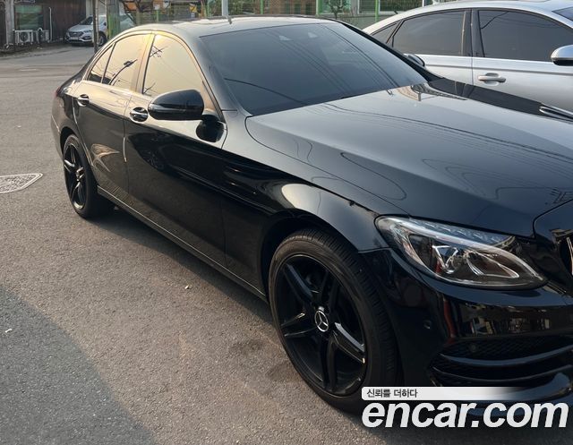Mercedes-Benz C-Class C200