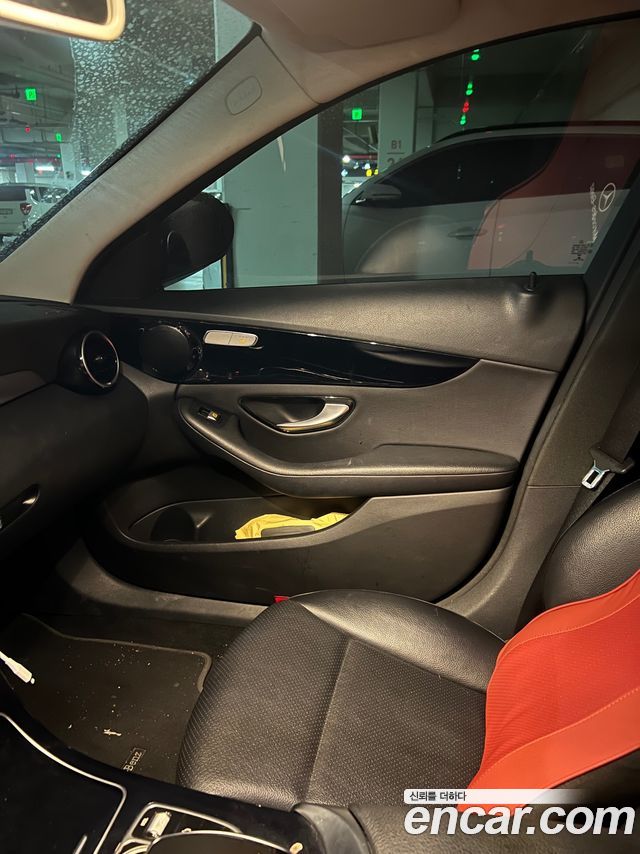Mercedes-Benz C-Class C200