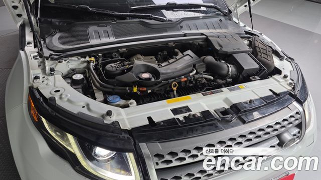 Land Rover Range Rover Evoque 2.0 TD4 SE