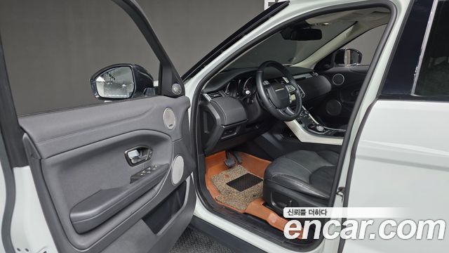Land Rover Range Rover Evoque 2.0 TD4 SE