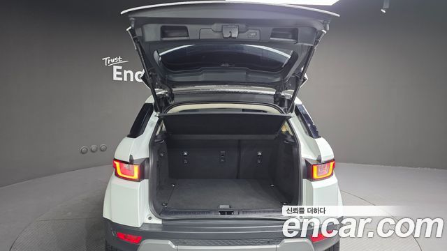 Land Rover Range Rover Evoque 2.0 TD4 SE
