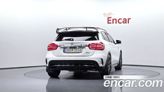 Mercedes-Benz GLA-Class GLA45 AMG 4MATIC