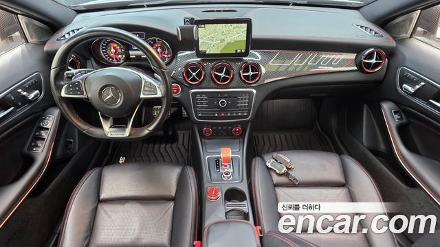 Mercedes-Benz GLA-Class GLA45 AMG 4MATIC