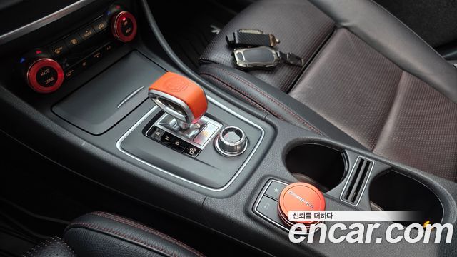 Mercedes-Benz GLA-Class GLA45 AMG 4MATIC