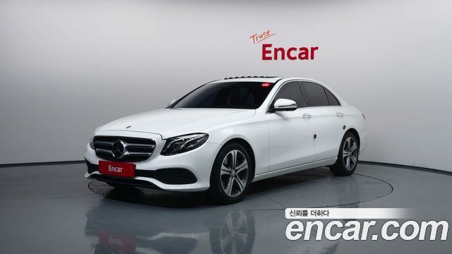 Mercedes-Benz E-Class E300 AV Intelligent Drive