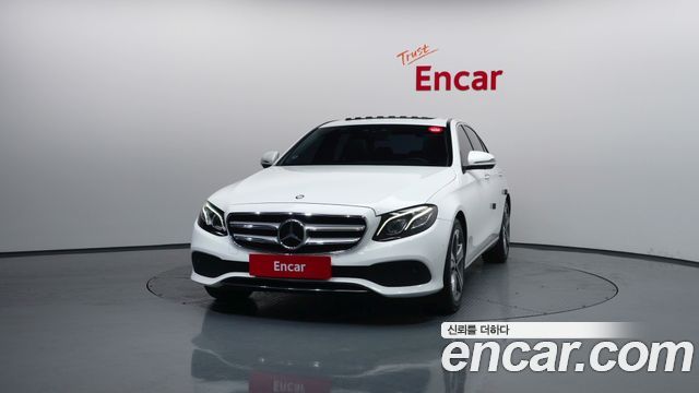 Mercedes-Benz E-Class E300 AV Intelligent Drive