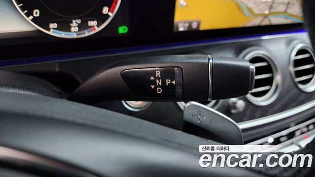 Mercedes-Benz E-Class E300 AV Intelligent Drive