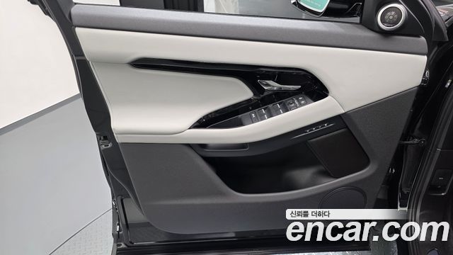 Land Rover Range Rover Evoque P250 Dynamic SE