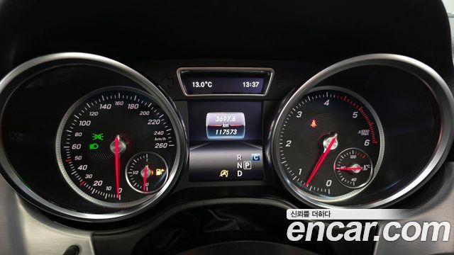 Mercedes-Benz GLE-Class W166 GLE350 d 4MATIC