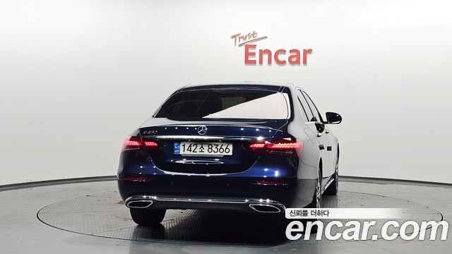 Mercedes-Benz E-Class E250 Avantgarde