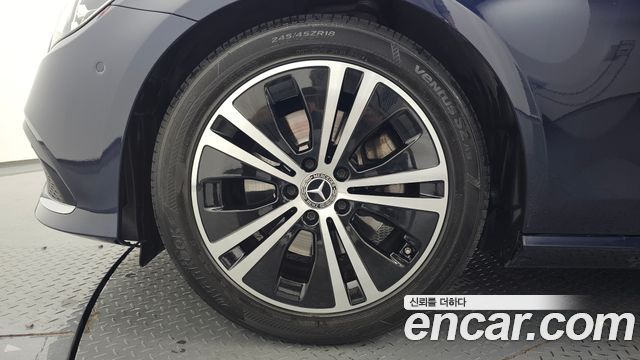 Mercedes-Benz E-Class E250 Avantgarde