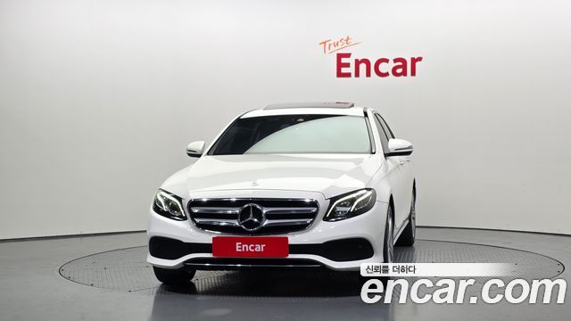 Mercedes-Benz E-Class E220d Avantgarde