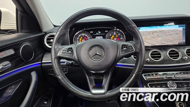 Mercedes-Benz E-Class E220d Avantgarde