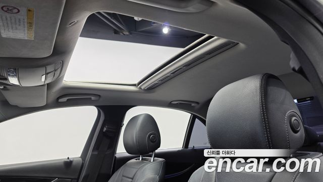 Mercedes-Benz E-Class E220d Avantgarde