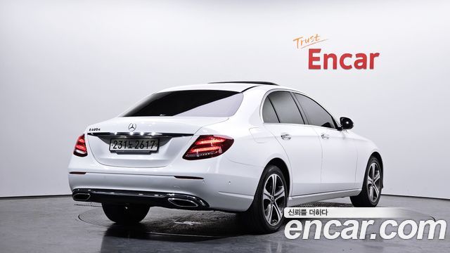 Mercedes-Benz E-Class E220d Avantgarde