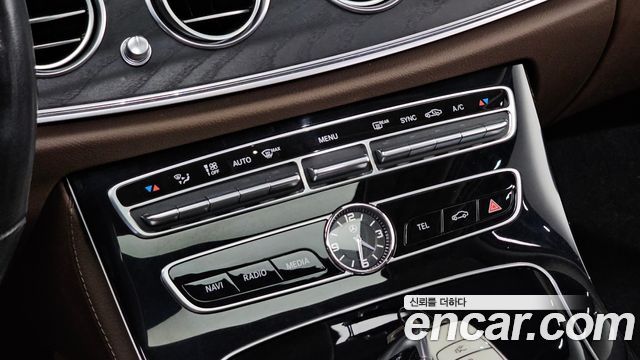 Mercedes-Benz E-Class E220d Avantgarde