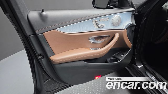 Mercedes-Benz E-Class E350 4MATIC Avantgarde