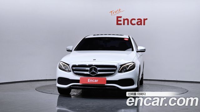 Mercedes-Benz E-Class E220d Avantgarde