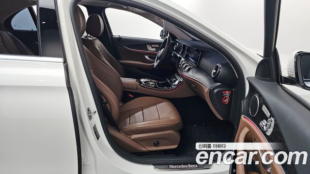 Mercedes-Benz E-Class E220d Avantgarde