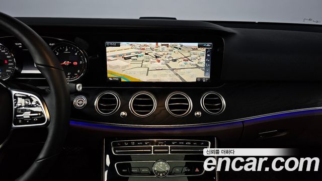 Mercedes-Benz E-Class E220d Avantgarde