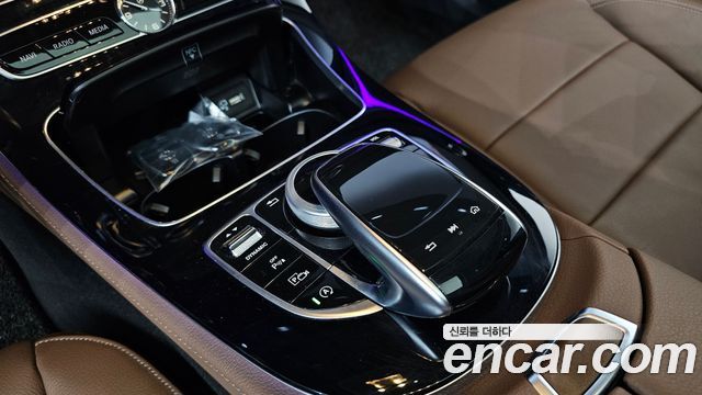 Mercedes-Benz E-Class E220d Avantgarde