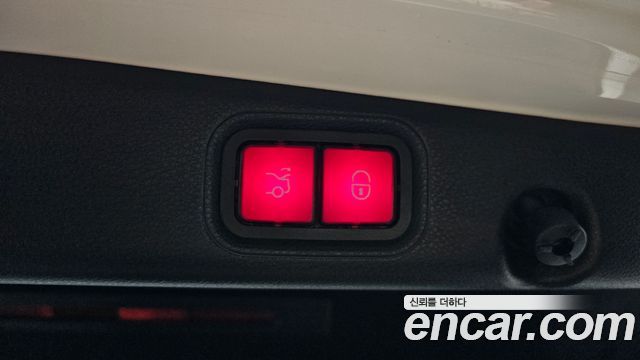 Mercedes-Benz E-Class E220d Avantgarde
