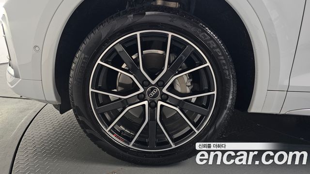 Audi Q5 45 TFSI Quattro Premium Sportback