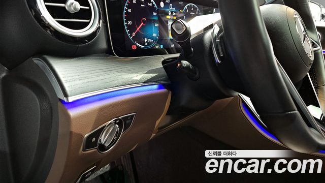 Mercedes-Benz E-Class E250 AMG Line