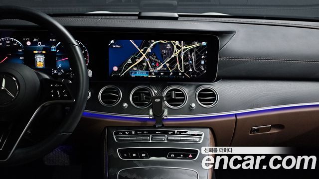 Mercedes-Benz E-Class E250 AMG Line