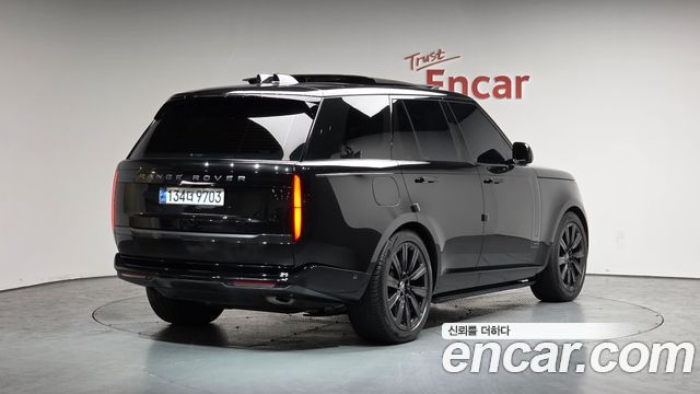Land Rover Range Rover P550E AB