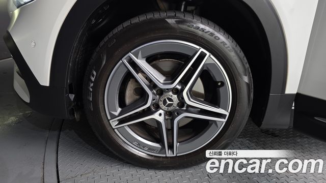 Mercedes-Benz GLB-Class GLB250 4MATIC