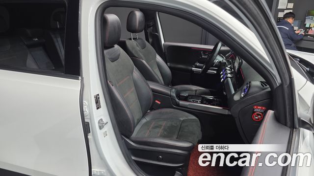 Mercedes-Benz GLB-Class GLB250 4MATIC