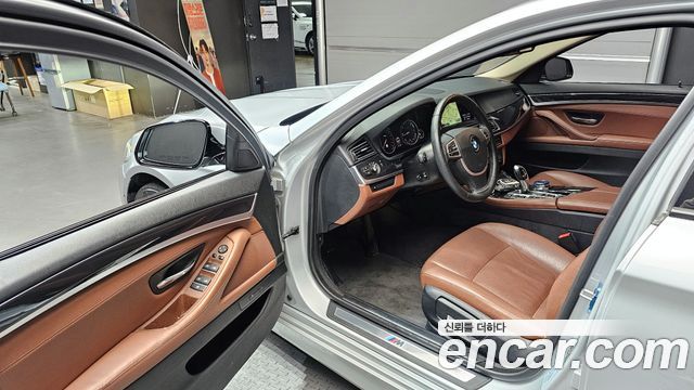 BMW 5-Series 520d xDrive M Aero Dynamic