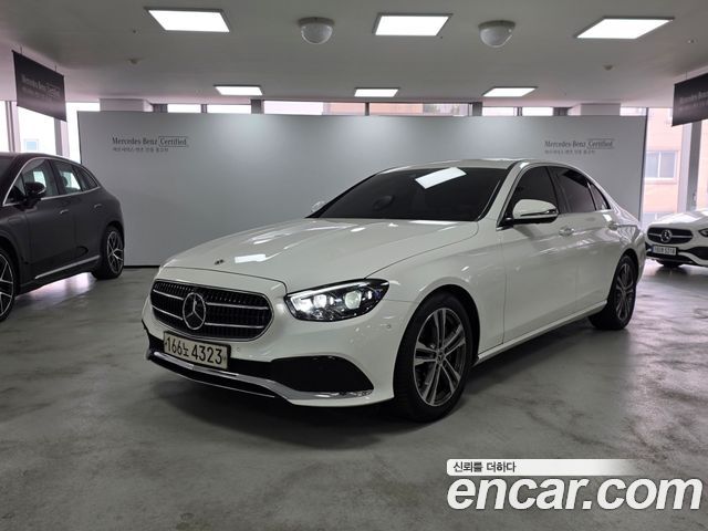 Mercedes-Benz E-Class E350 4MATIC Avantgarde