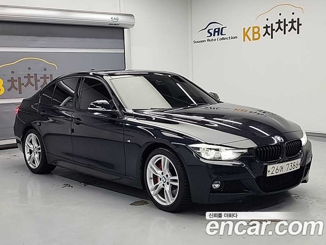 BMW 3-Series 330i M Sport Shadow
