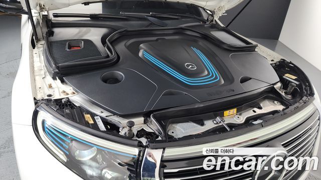 Mercedes-Benz EQC EQC400 4MATIC