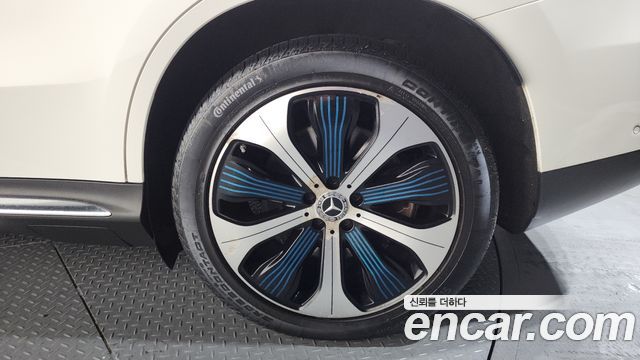 Mercedes-Benz EQC EQC400 4MATIC