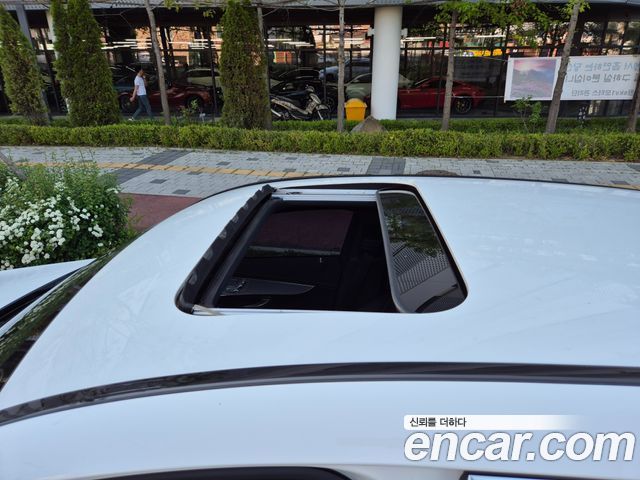Mercedes-Benz EQC EQC400 4MATIC