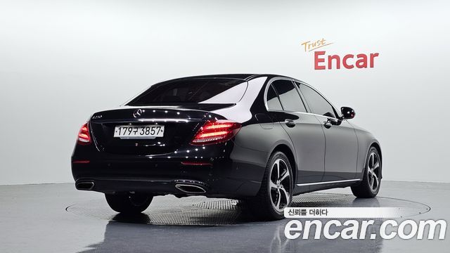 Mercedes-Benz E-Class E250 Avantgarde