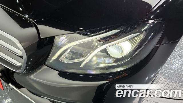 Mercedes-Benz E-Class E250 Avantgarde