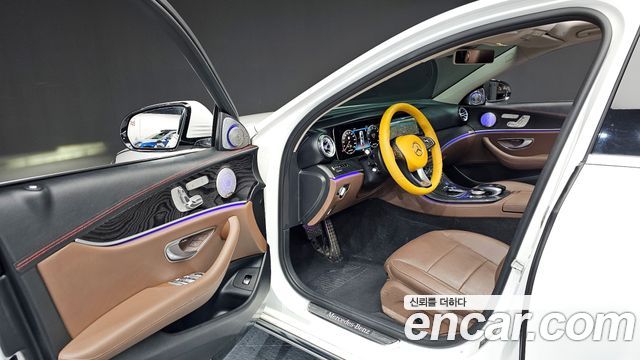 Mercedes-Benz E-Class E220d Avantgarde