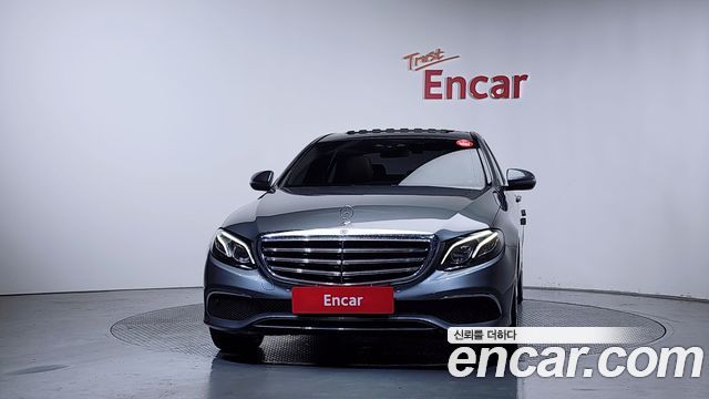 Mercedes-Benz E-Class W213 E220d 4MATIC Exclusive