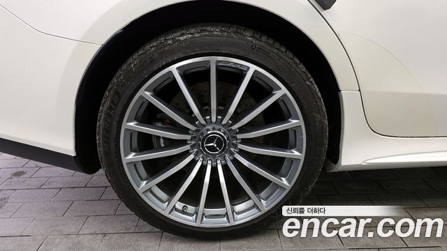 Mercedes-Benz AMG GT 4Door 43 4MATIC+