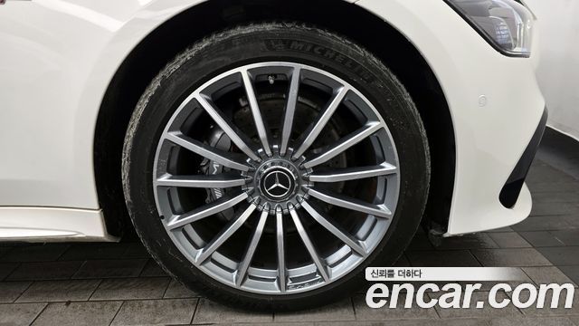 Mercedes-Benz AMG GT 4Door 43 4MATIC+