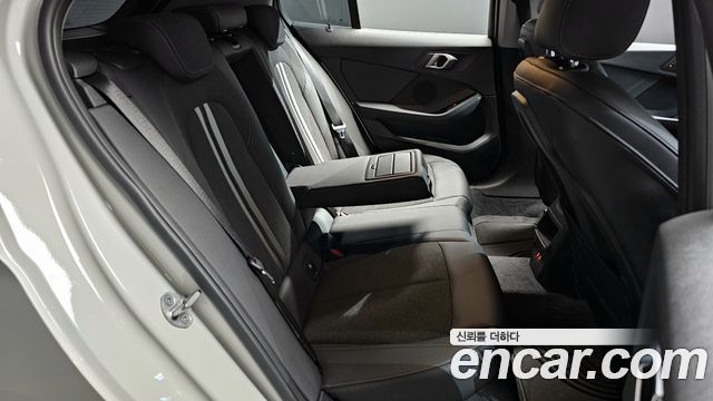 BMW 1-Series 118d Joy